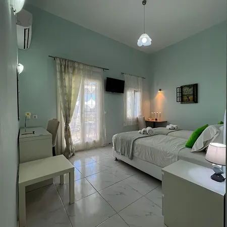 Hotel Myrto 3*