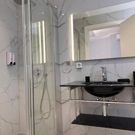 Myrto Hotel 3*