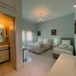 Myrto Hotel 3*