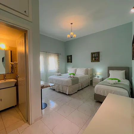 Myrto Hotel 3*