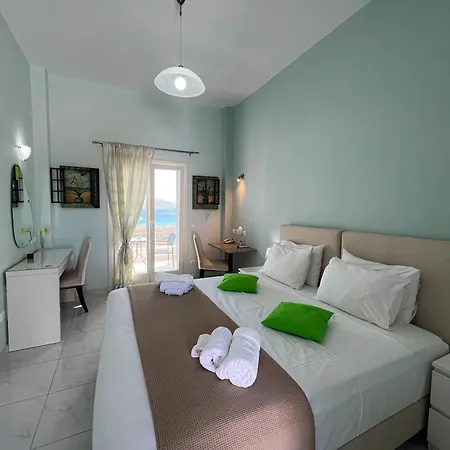 Myrto 3* Koufonisia